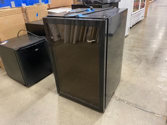MAGIC CHEF Black with Sephia Door Wine Fridge Model #MCWC52B