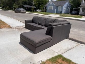 Sectional Couch (FREE DELIVERY)