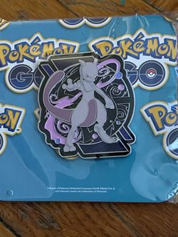 Pokémon Mewtwo Enamelled Metal Multicolor Lapel Pin - Animation Theme