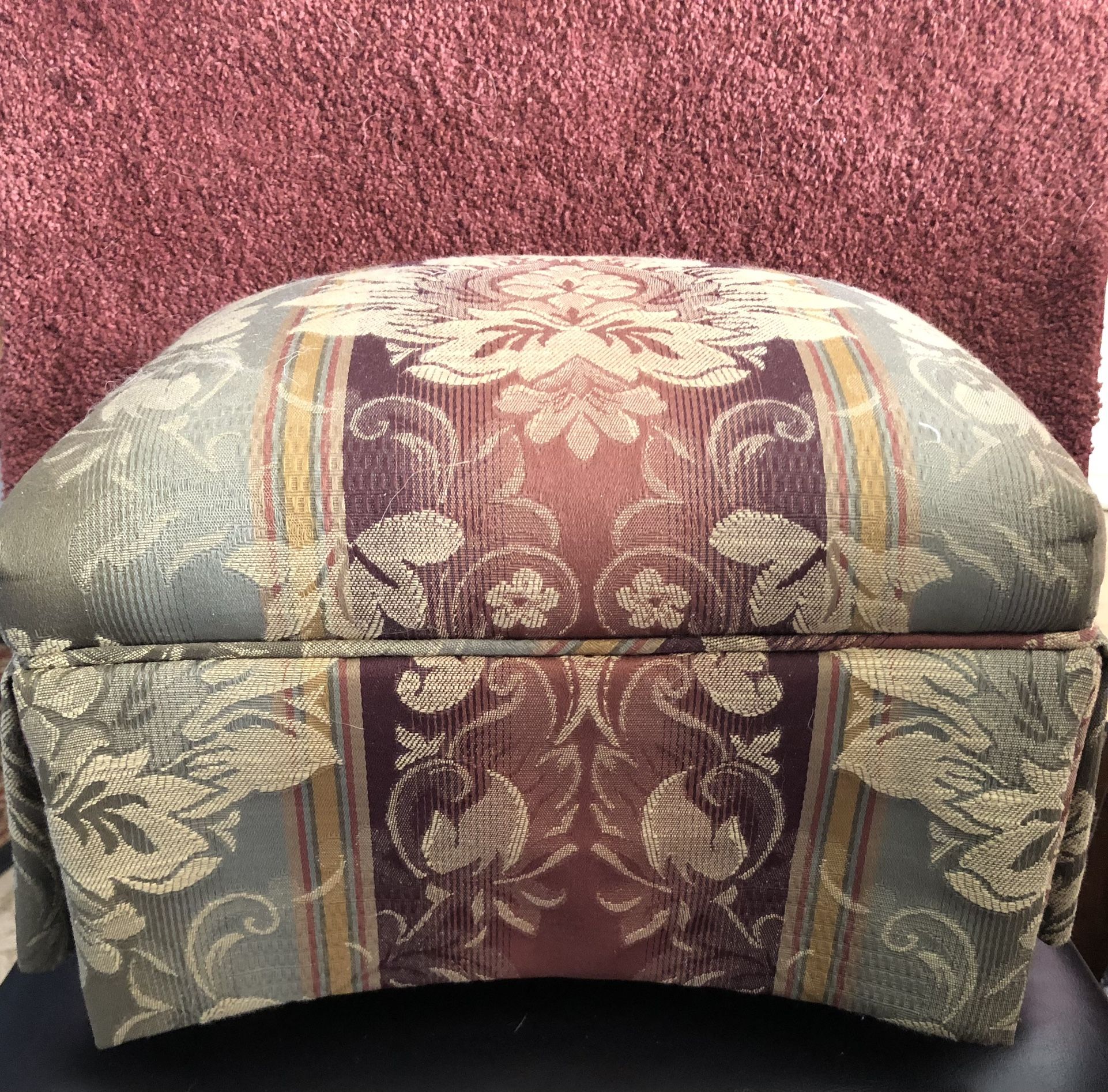 Hassock/Footstool