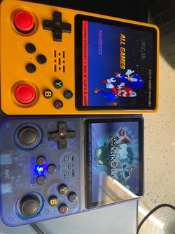 R36S plus handheld game console