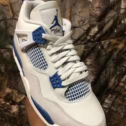 Air Jordan 4 MILITARY BLUE