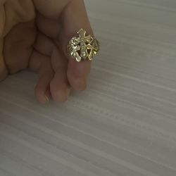 10k Cruifix Nugget Ring