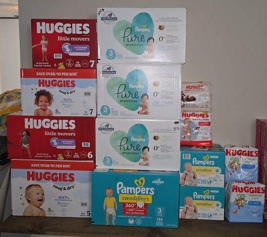 HUGGIES AND PAMPERS Wipes