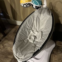 Baby Swing 4moms