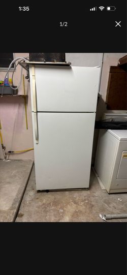 refrigerator. $75. Or best offer. Works great.