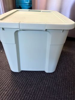 Storage bin with locking lid (20 gallon)