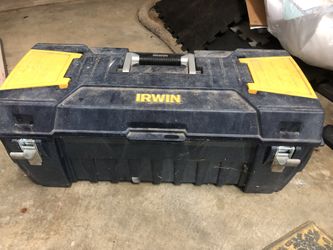 Irwin 29-inch resin tool box