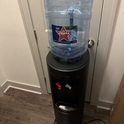 New Ozarka Water Dispenser With One Empty Bottle