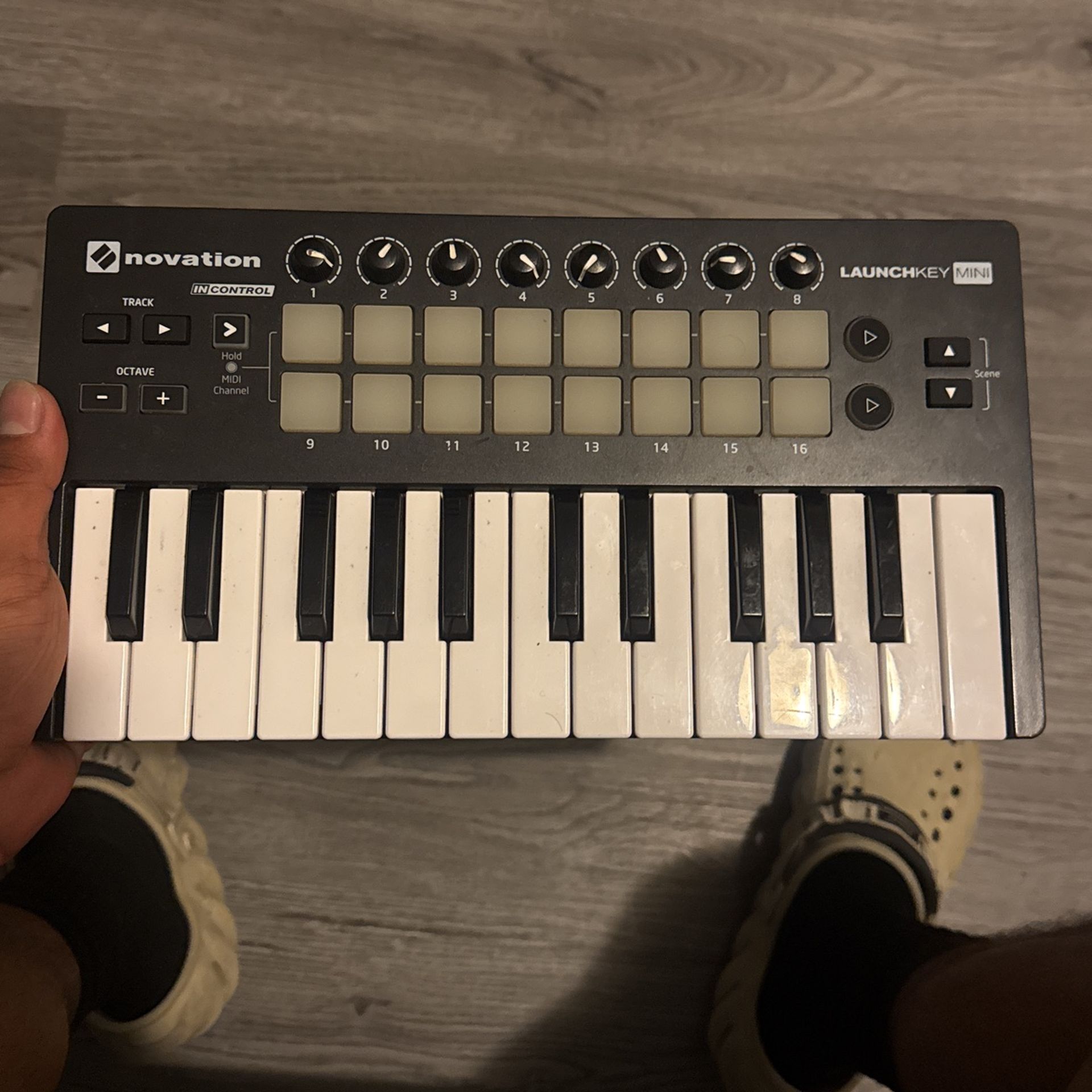 Novation Launchkey Mini Mk2 Midi