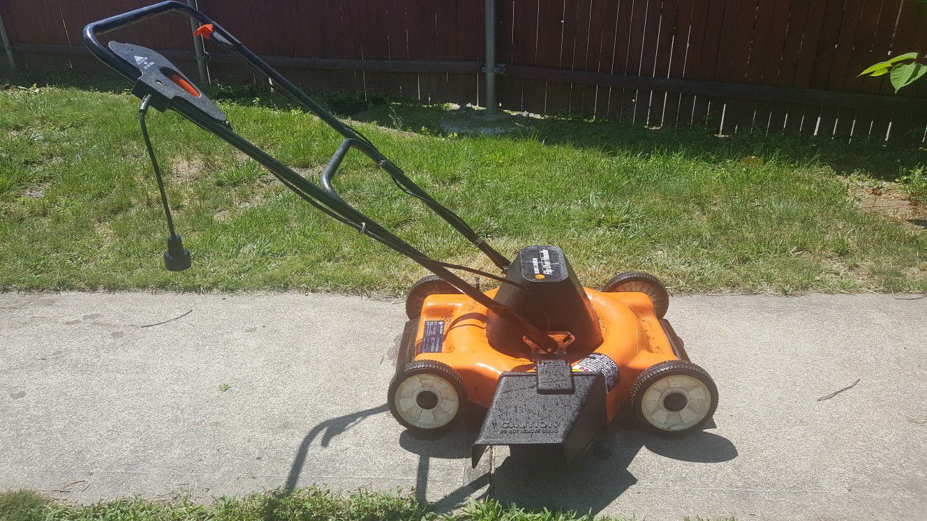 Black and Decker 18 36V Cordless Mower for Sale in Portland, OR - OfferUp