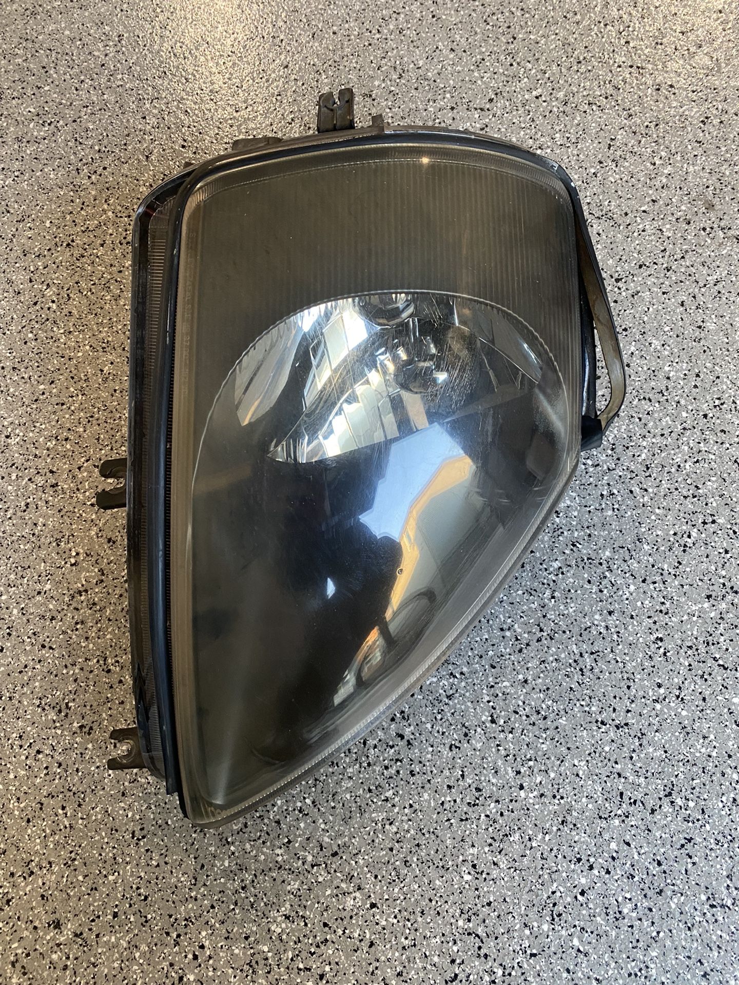 2001 Mitsubishi Eclipse Headlight