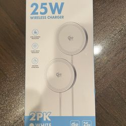 Brand New : 25W Magnetic Wireless Charging Pad 2packs 