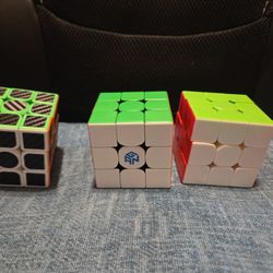 Speed Cubes