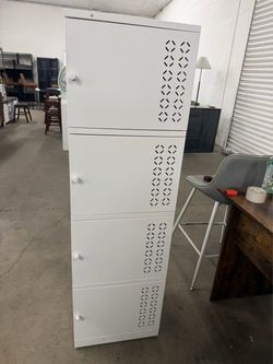 Metal cabinet
