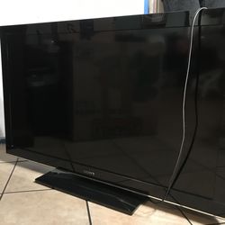 Sony 45” LCD TV KDL-40BX450