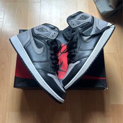 Jordan Retro 1 Shadow