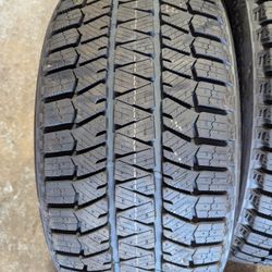 245/40R18 (97H) BRIDGESTONE BLIZZAK WS90 NEW PAIR OF TIRES 