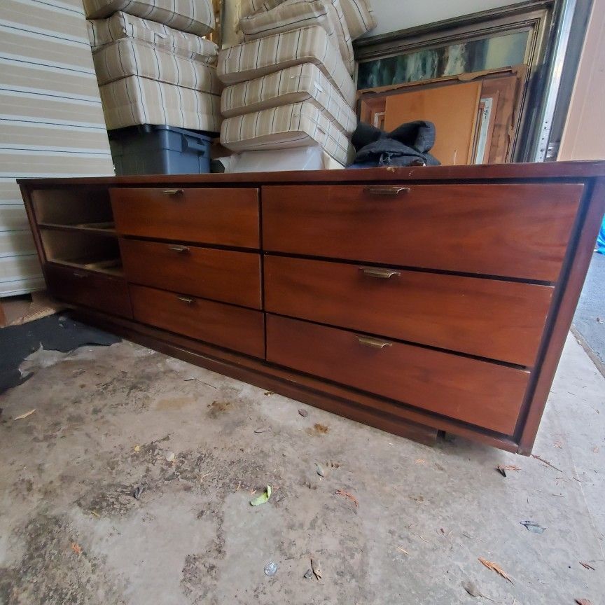 Mid Century Modern Longboy Dresser/ TV Stand . Project .l Have All 9 Drawers. Solid Wood.