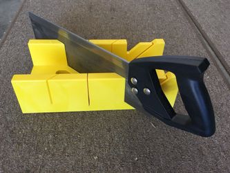 Mitre Box & Saw