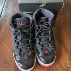 Nike Jordan Aura Shoes Kids Size 3