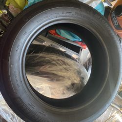 (4) “NEW” Michelin 225/60R18 - $300