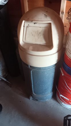 Heavy Duty Trash Can