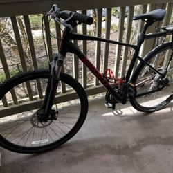 Giant Roam 2 Disc Bicycle Hybrid $600obo