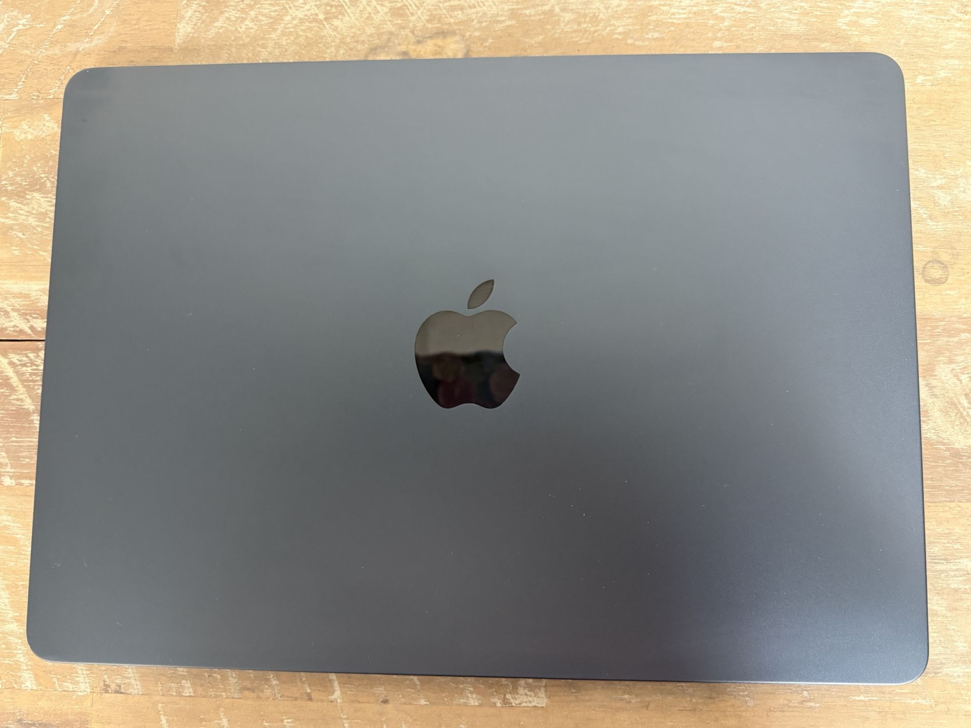 Apple MacBook Air 2022 M2