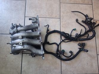 Intake Manifold With Cables