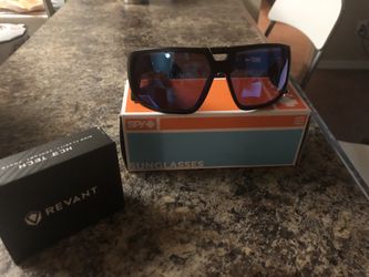 sunglasses, spy, touring