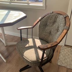 Set Of 4 Chairs