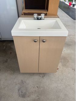 24” vanity