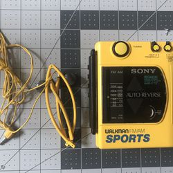 Sony Sports Walkman WM-F73 Radio Cassette Player  w/headphone, Tapes Not Work