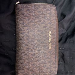 Mk Wallet And Jordan Backpack 