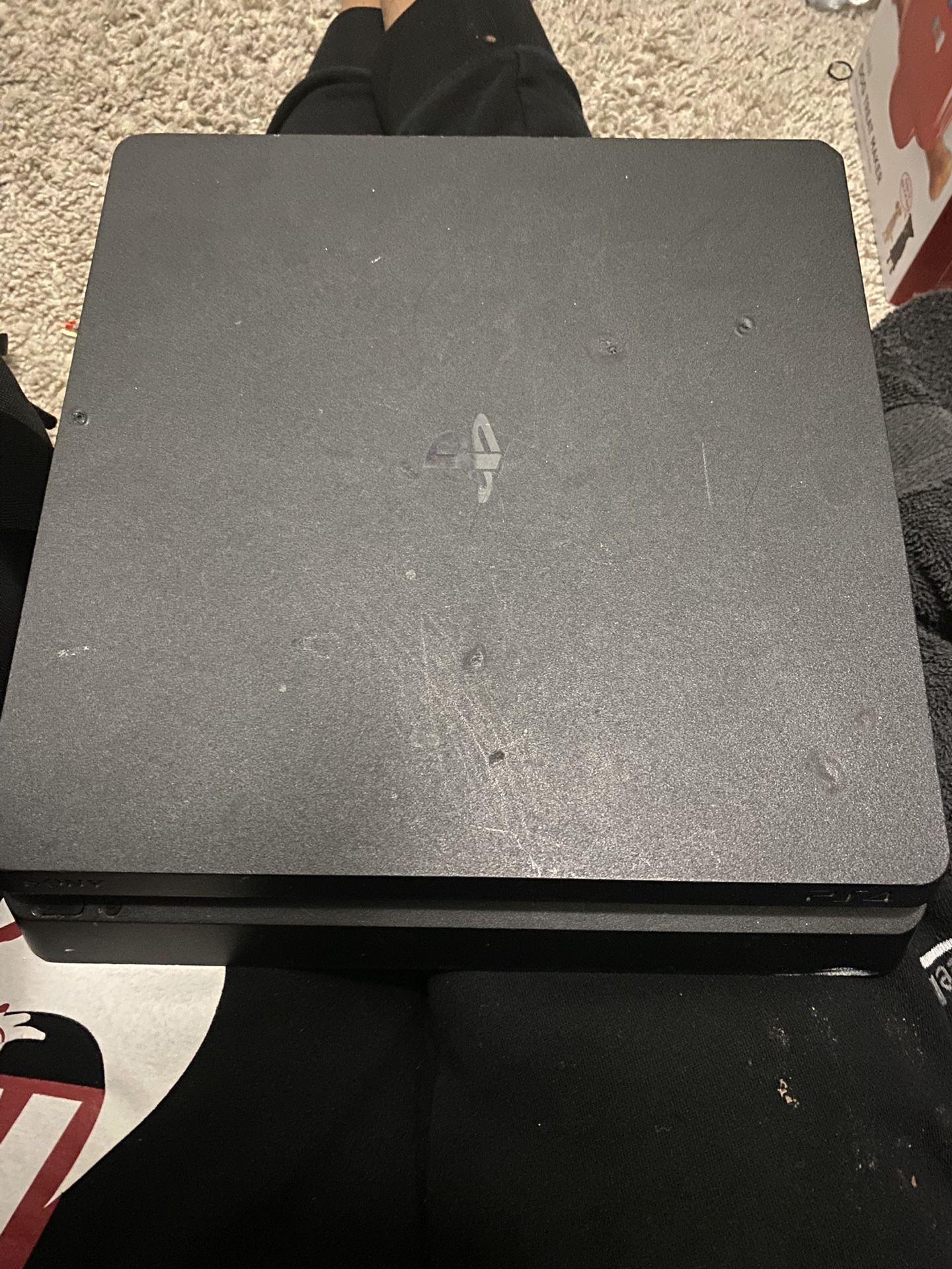 PS4