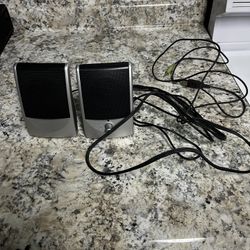 2 Diamond Audio Technology Computer Speakers Model EMC2.0-USB