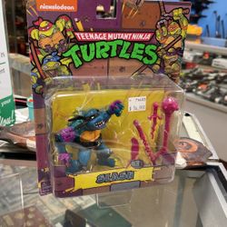 Teenage Mutant Ninja Turtles Slash Figure
