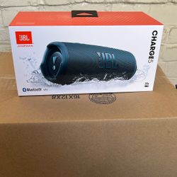 JBL Charge 5 Portable Bluetooth Speaker 