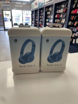 Beats Solo 4