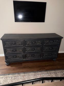 Large dresser for sale $150