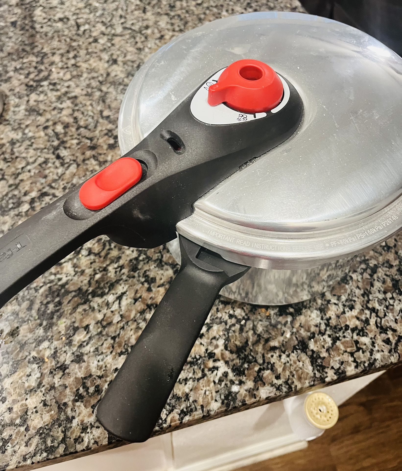 Never Used Stove Top Pressure Cooker