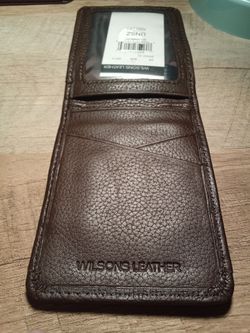 Wilson’s Leather Bifold Wallet 