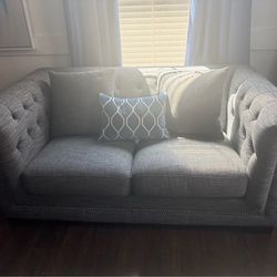 Grey Sofa and Loveseat eth ottoman Excellent Condition i