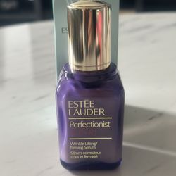 Estée Lauder 