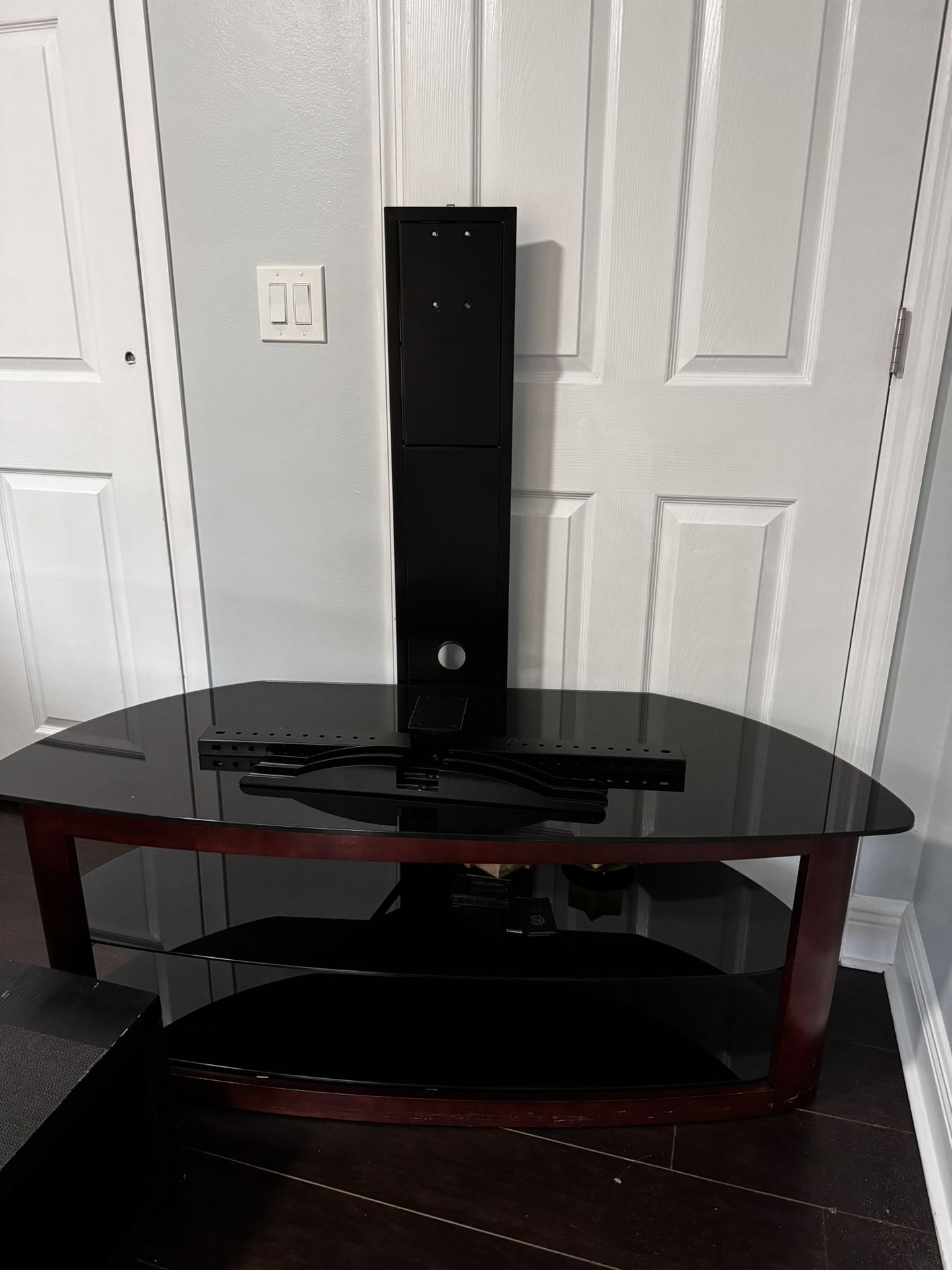 TV Stand-table