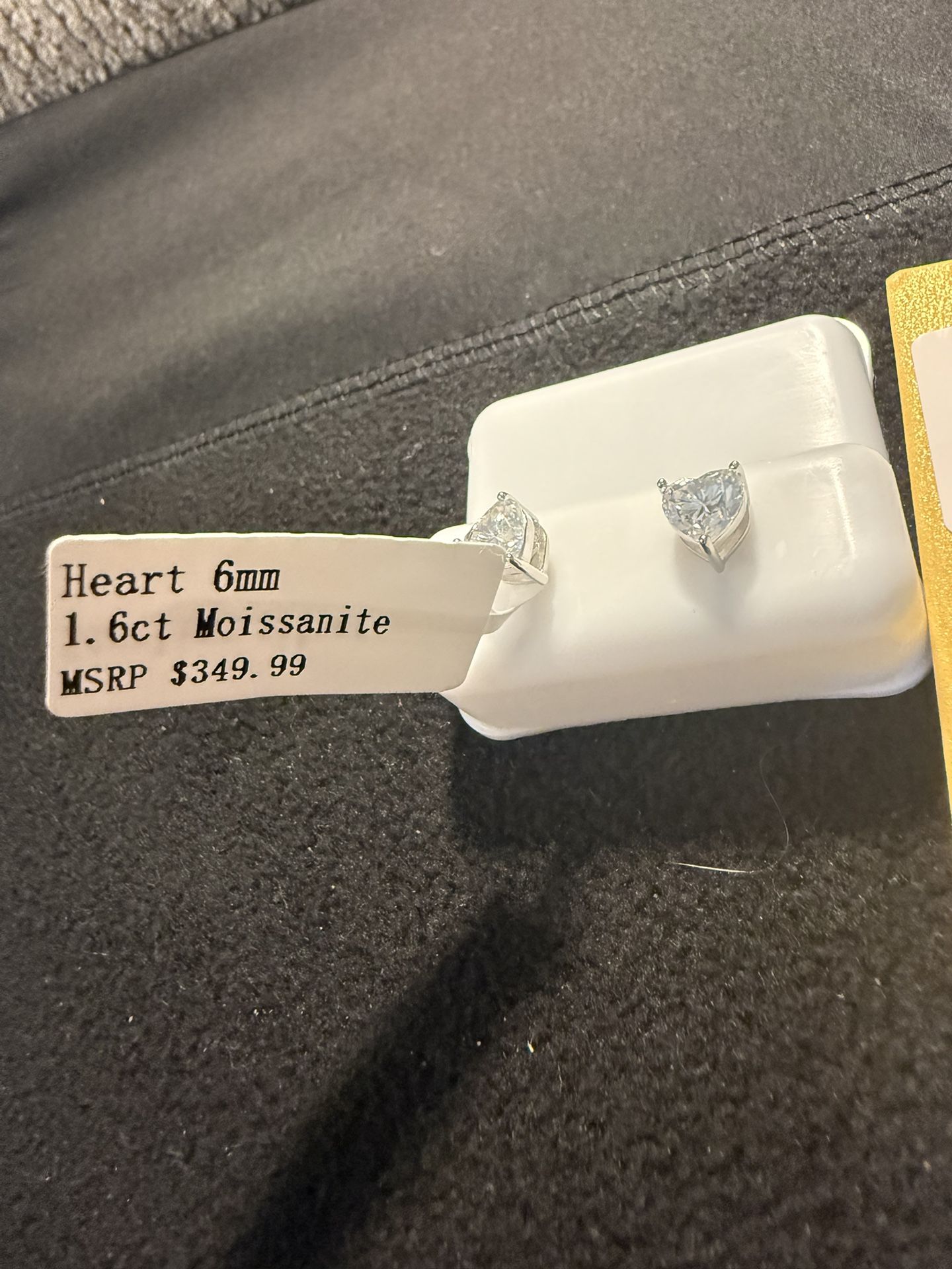 6mm Heart Shaped Earrings 