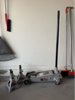 car jack