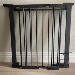 Cumbor Carbon Steel Safety Gate – Heavy Duty & Stylish