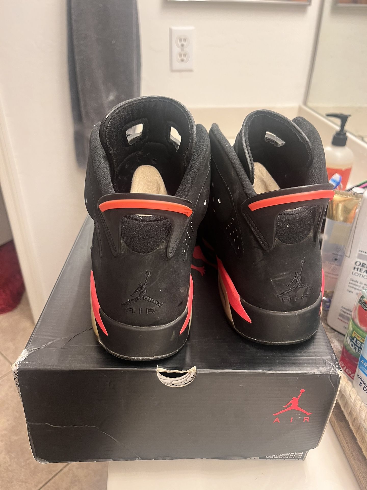 Jordan Retro 6